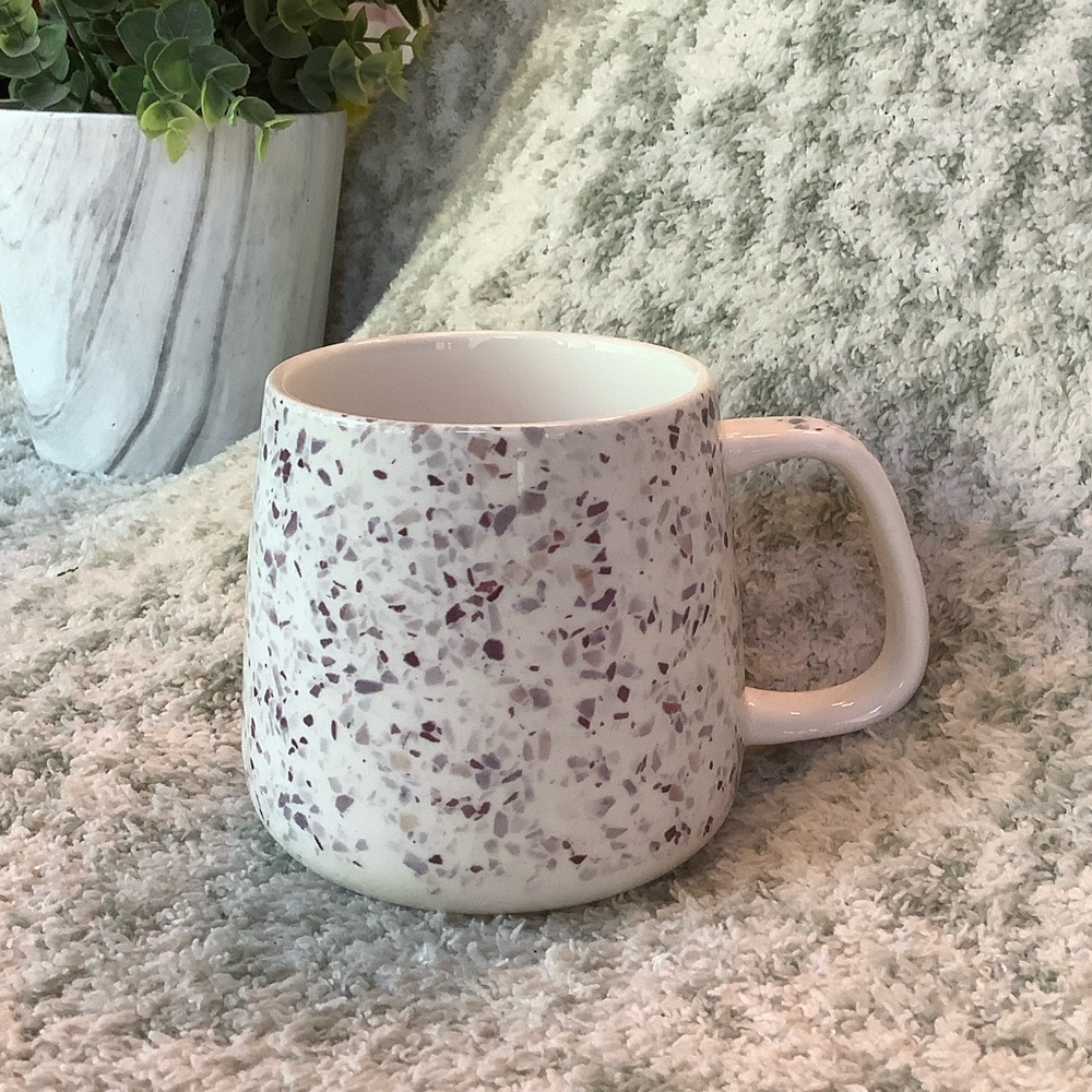 Speckled Ceramic Mug 14oz. w/ lavender rose & purple Flecks NWT